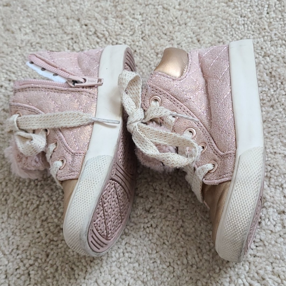 Shoes - Picture 7 of 7